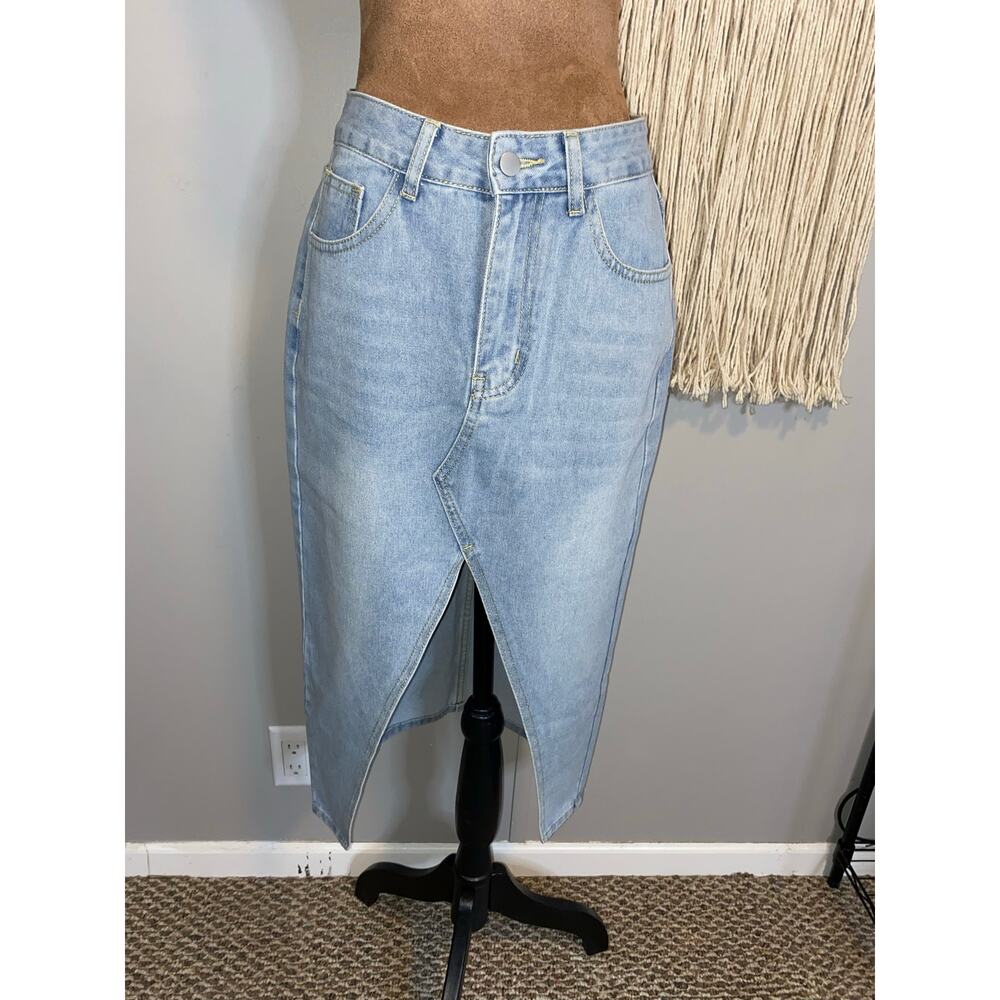 Nova Blue Soft Denim Blue Jean Midi Skirt Small Front Slit EUC